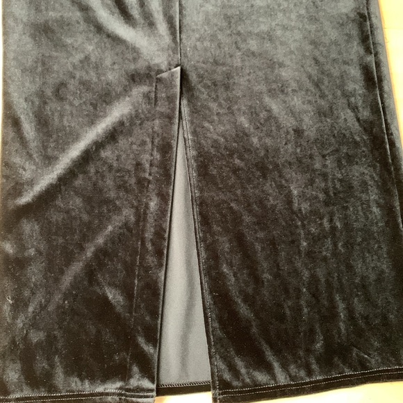 Vintage Currants Stretch Velveteen Maxi MIDI Skirt Black NWT - Picture 3 of 6